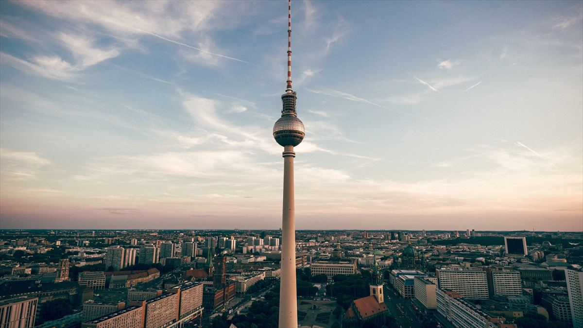 Alman Ekonomisi Geçen Yıl Son Çeyrekte Küçüldü