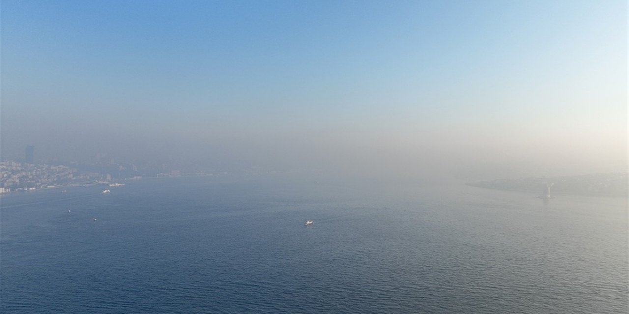 İstanbul'da Vapur Seferlerine Sis Engeli