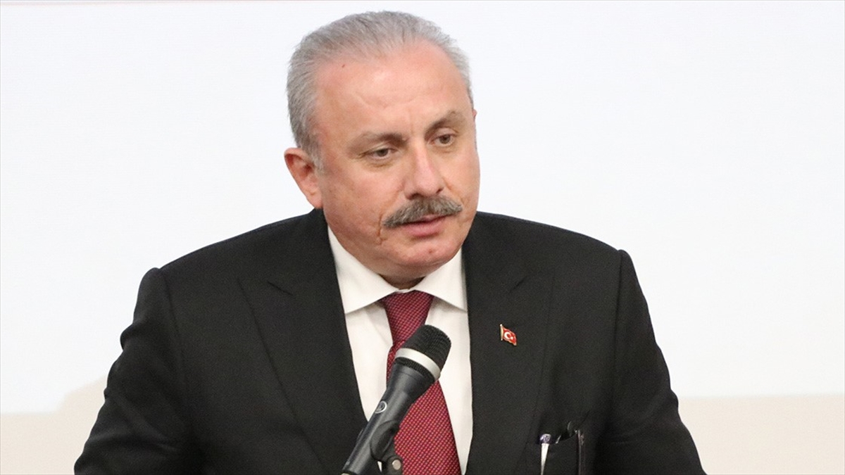 Şentop, Somali Federal Meclisi Başkanı Nur İle Telefonda Görüştü