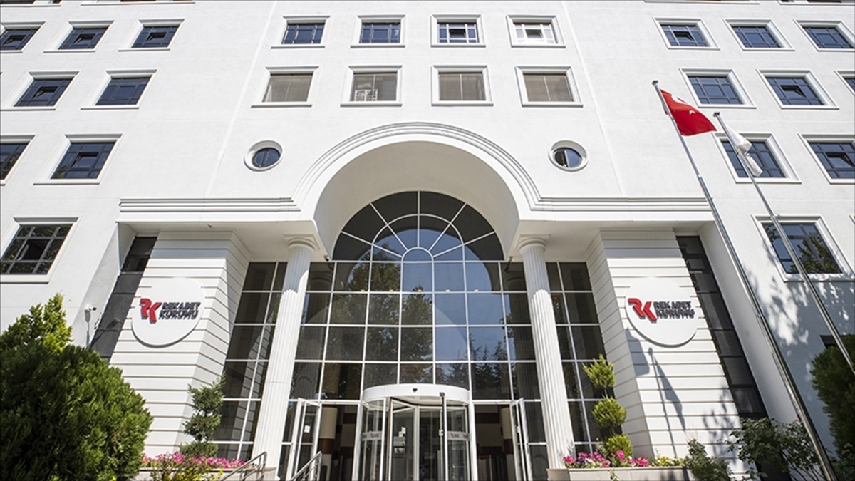 Traktör Üreten Ve Pazarlayan 10 Firmaya Rekabet Soruşturması Açıldı