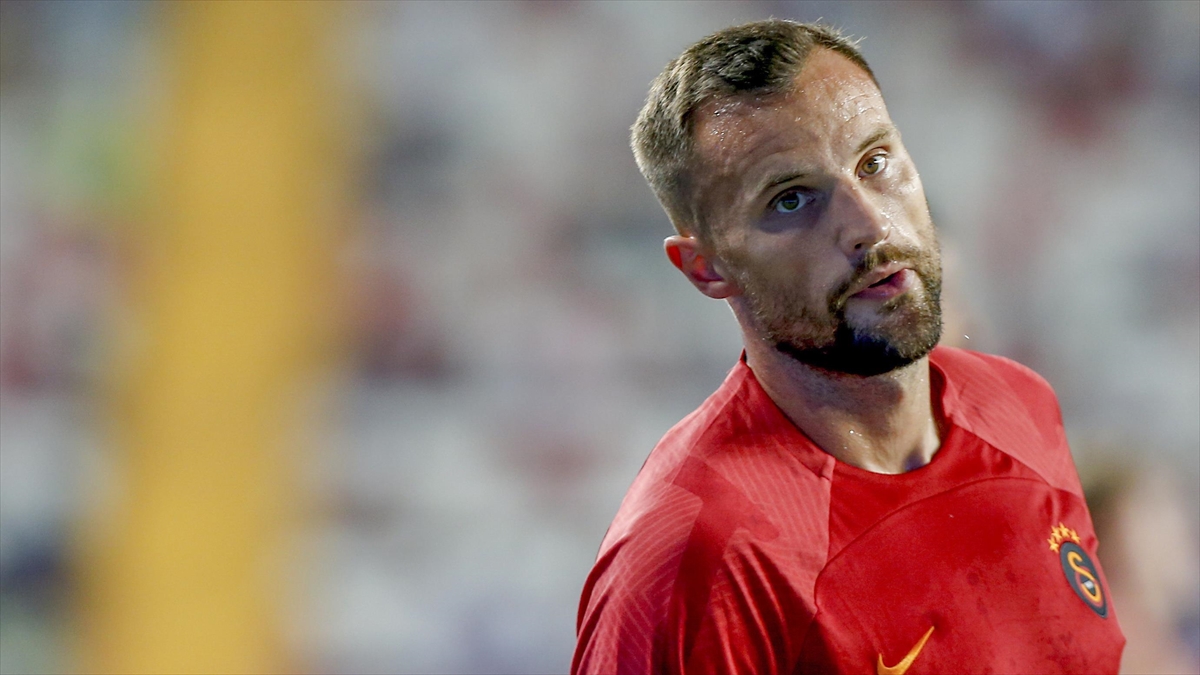 Galatasaray, Seferovic İle Yollarını Ayırdı