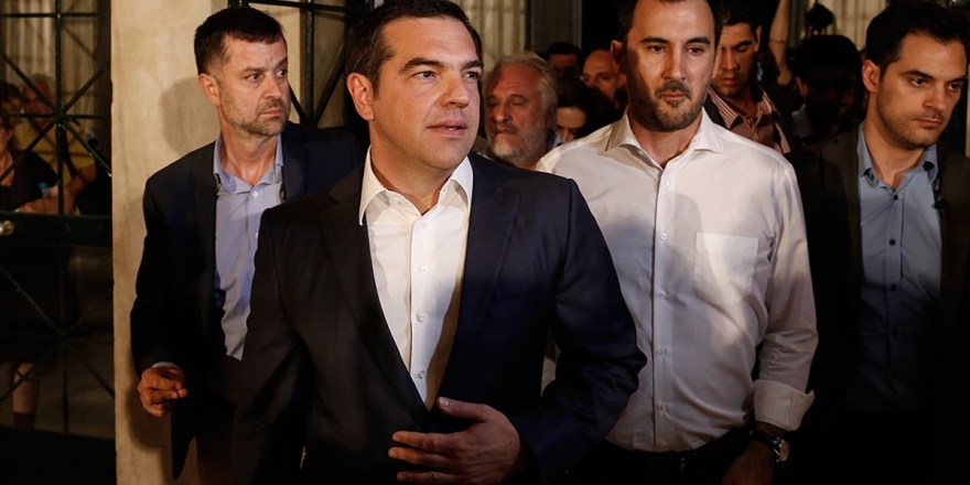 Yunanistan'da Merkez Sağ Çipras'ı Koltuğundan Etti