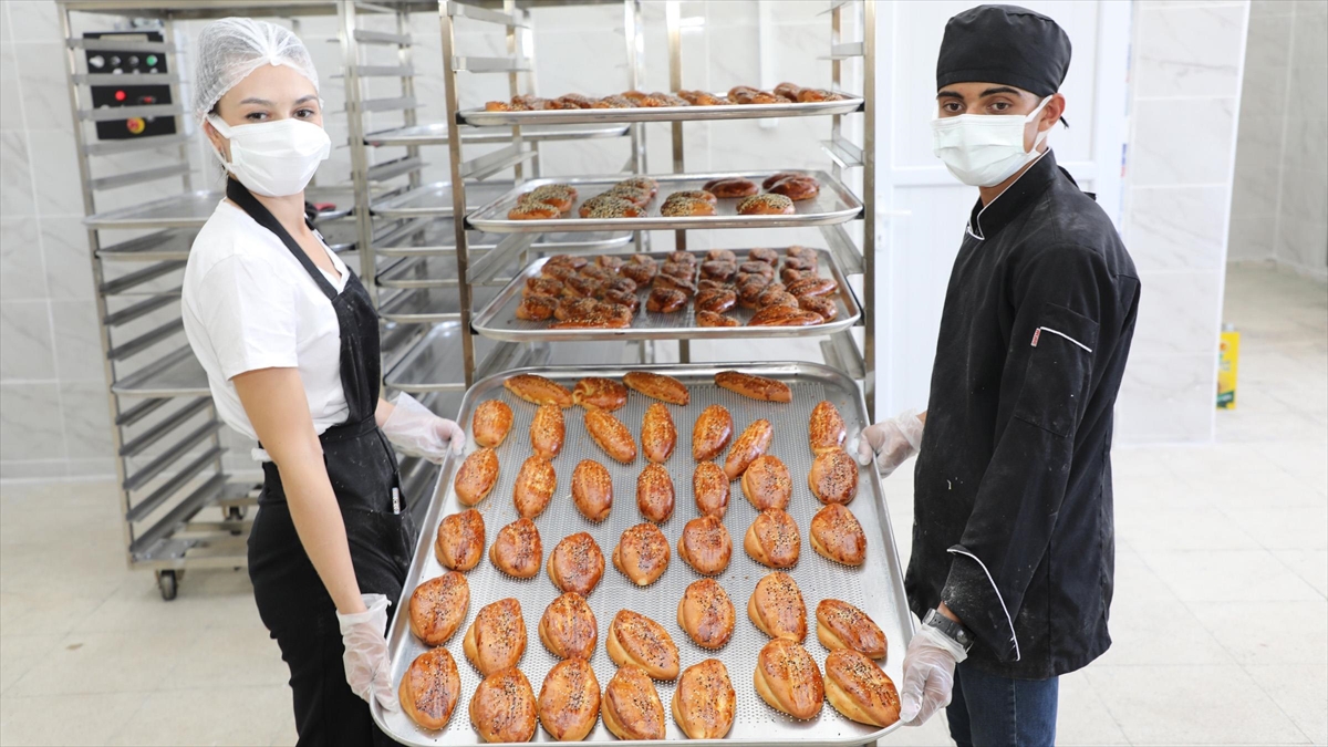 Ağrı'daki Meslek Liselerinde 41 Milyon Lira Ciro Elde Edildi