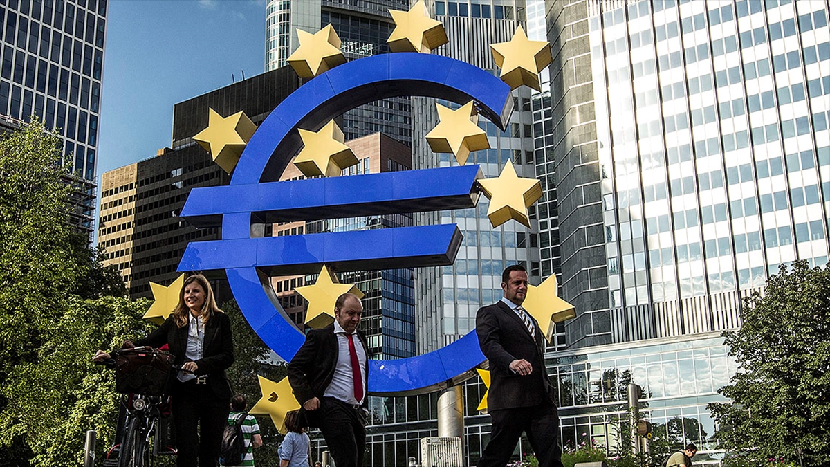 Avrupa Merkez Bankası, Faiz Artışına Devam Etti