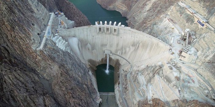 Yusufeli Barajı Ve Hes'te Su Seviyesi 74 Metreye Ulaştı