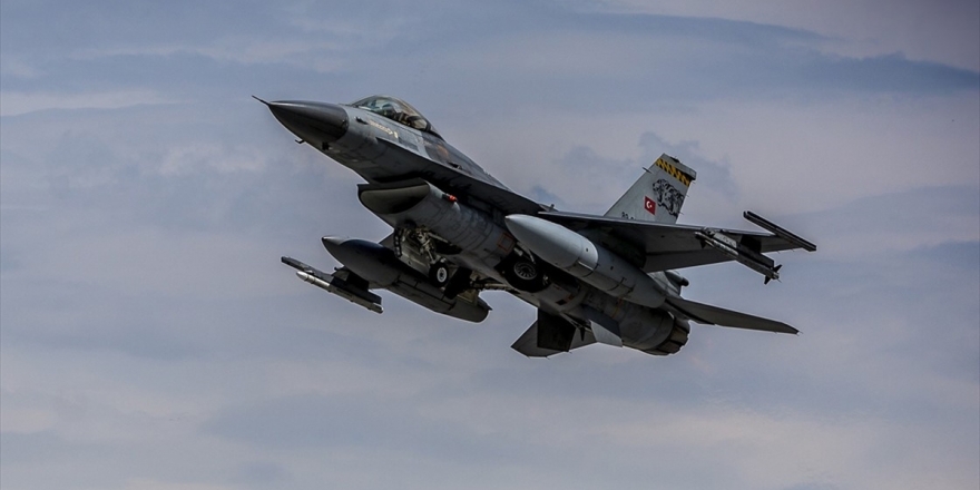 Haftanin Ve Metina Bölgelerinde 3 Terörist Etkisiz Hale Getirildi