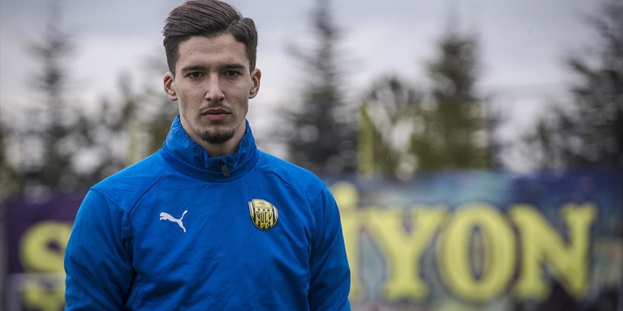 Altay Bayındır Mke Ankaragücü'ne Veda Etti