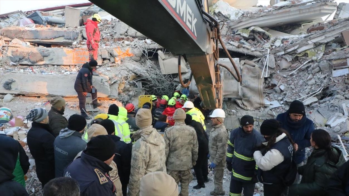 İtalya Sivil Savunma Genel Müdürü Curcio: Afet Sonrası Yönetim Karmaşık Bir Süreç