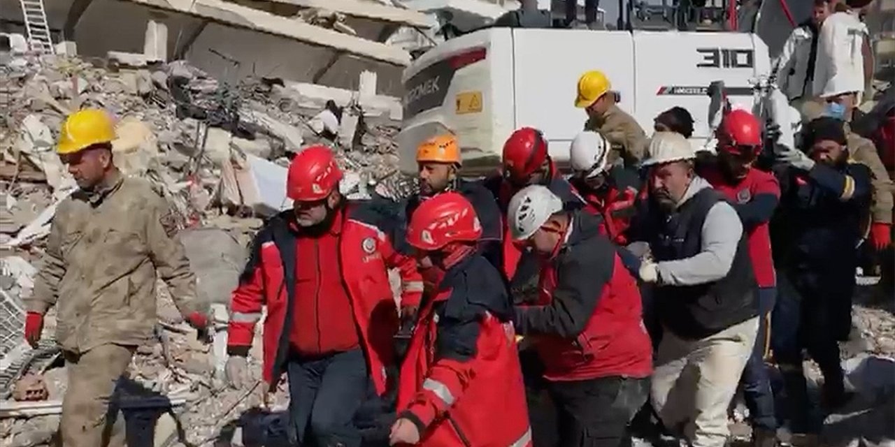 110 Saat Sonra Kurtardı