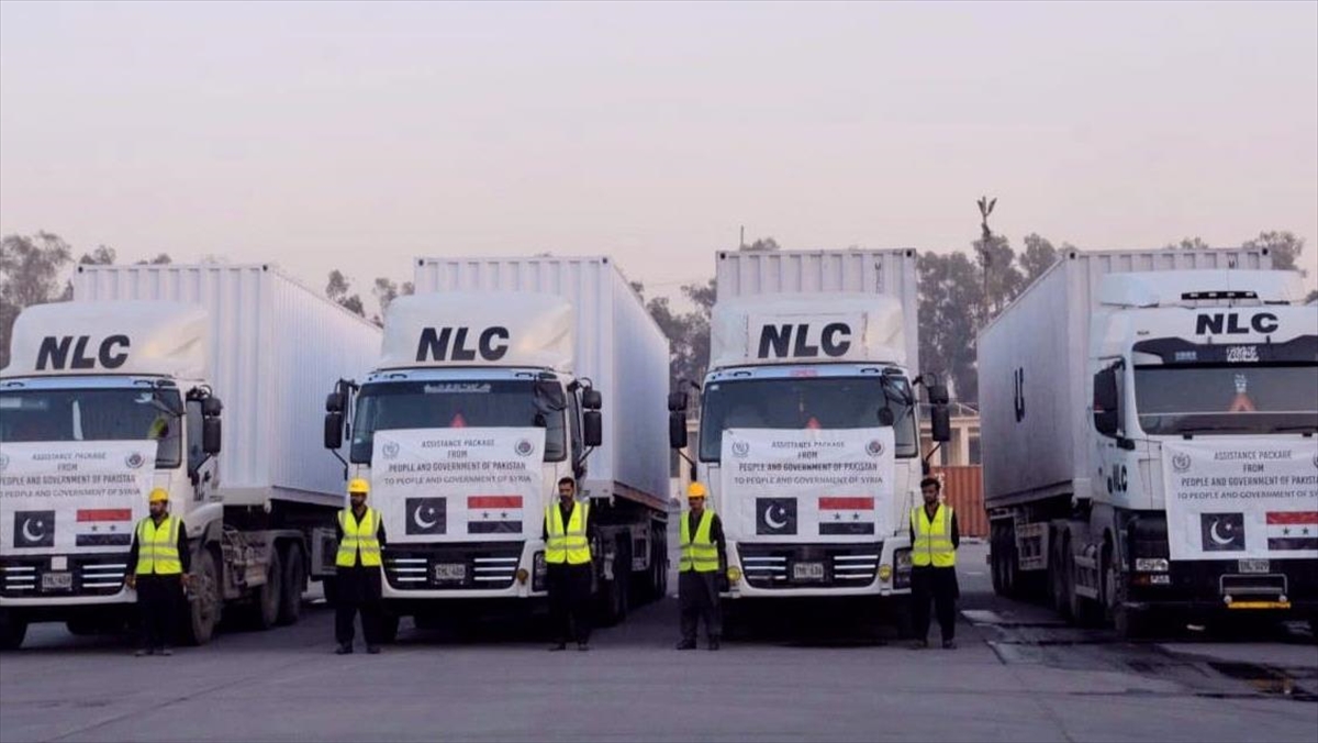 Pakistan'dan Türkiye Ve Suriye'deki Depremzedeler İçin 16 Tır Yola Çıktı
