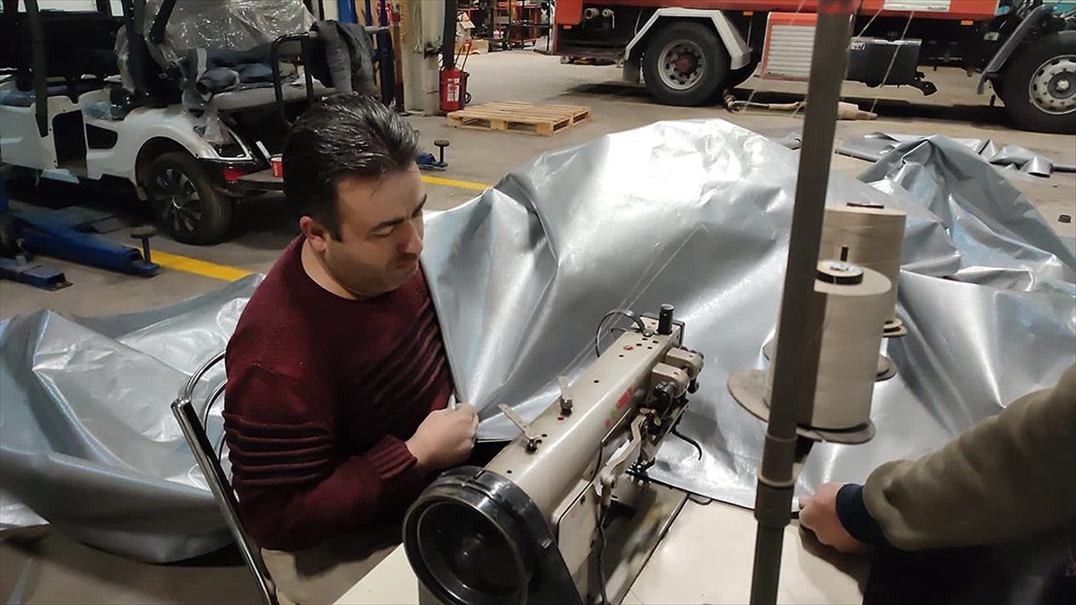 Çorum'da Afetzedeler İçin Çadır İmalatı Başladı