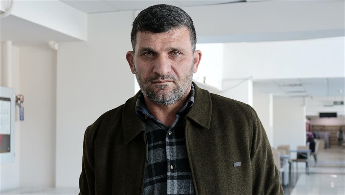 Enkaz Altından Gelen "alttayız" Mesajıyla Yakınlarının Kurtarılmasına Aracı Oldu