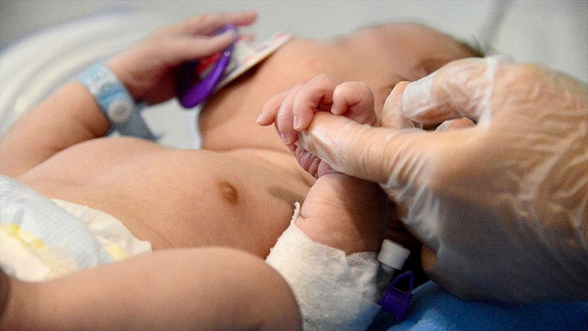 Aile Ve Sosyal Hizmetler Bakanlığından Depremden Kurtulan Refakatsiz Çocuklara İlişkin Açıklama