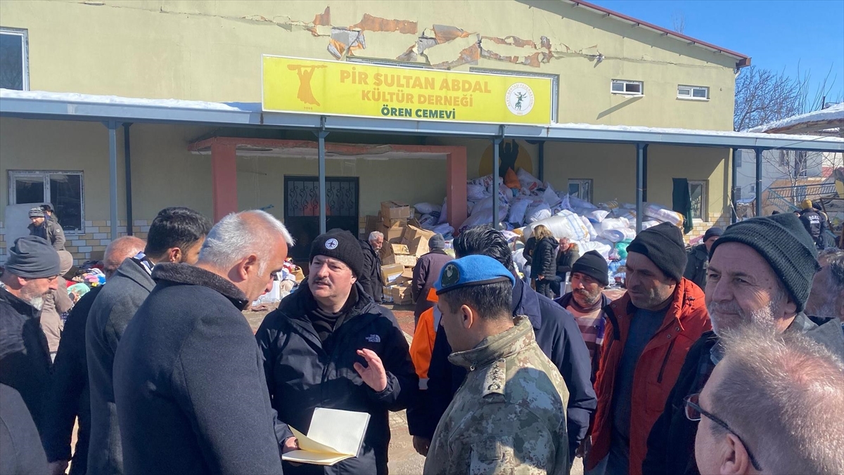 Cemevleri Depremzedelere Barınma Hizmeti Veriyor