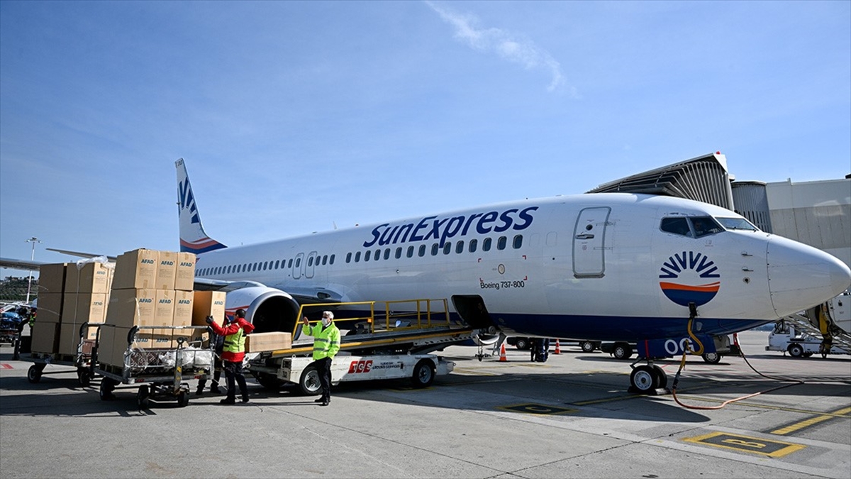 Sunexpress'in Hatay Havalimanı'ndan Uçuşları Yeniden Başladı