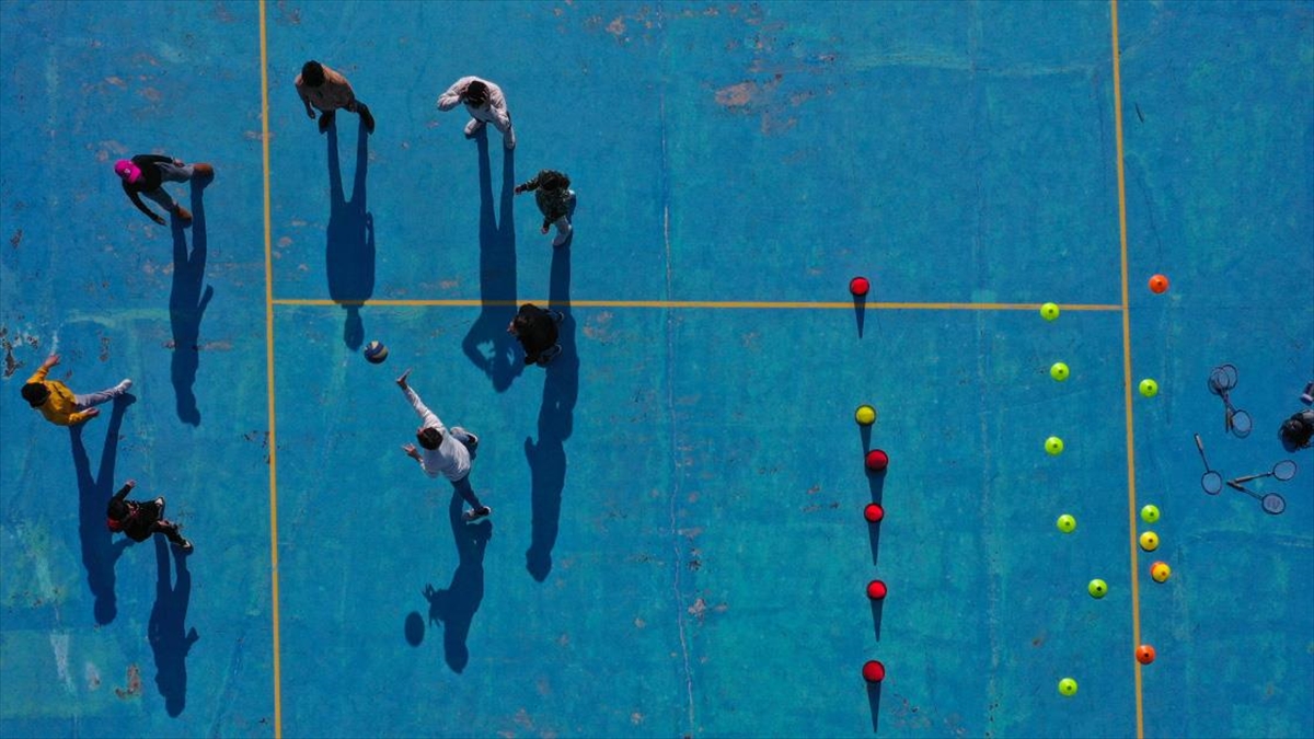 Tcdd'nin İzmir'deki Tesisi Depremzedeleri Ağırlıyor