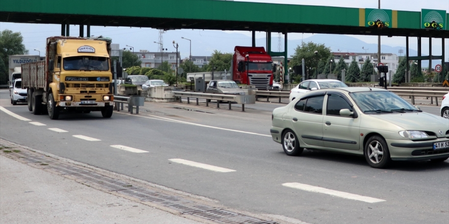 Anadolu Otoyolu Gölyaka Gişeleri Hizmete Açıldı