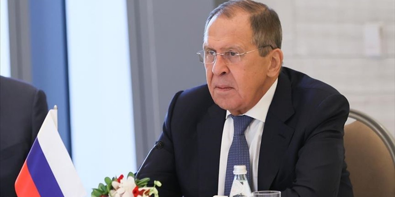 Rusya: Fransa'nın Rusya'yı Afrika'da Sömürgeci Siyaset İzlemekle Suçlaması Klinik Vaka