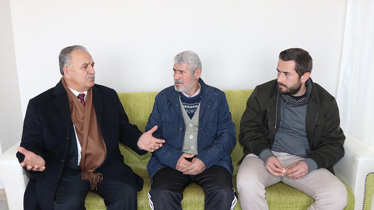 Karaman'da Hayırseverler, 32 Dairede Depremzedeleri Ağırlıyor