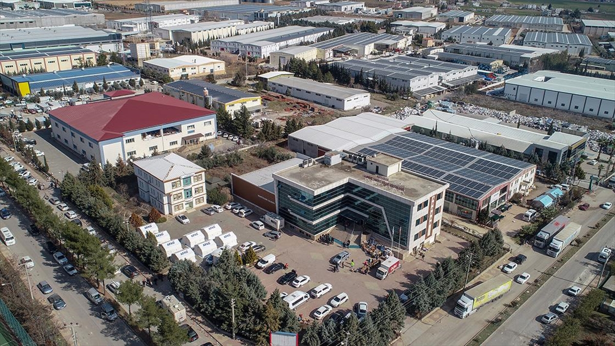 Depremden Etkilenen Adıyaman Osb'nin Yeniden Açılması İçin Çalışma Sürüyor