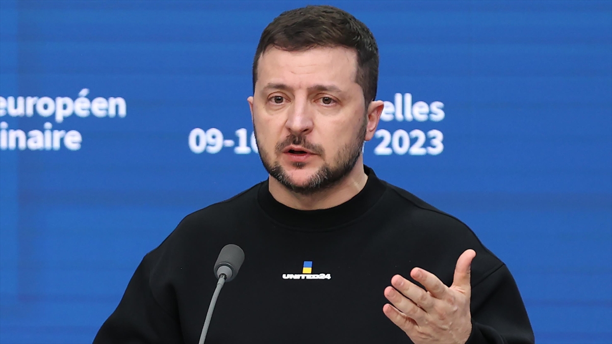 Zelenskiy: Toprak Konusunda Vereceğimiz Tavizler Bizi Ülke Olarak Zayıf Gösterecektir