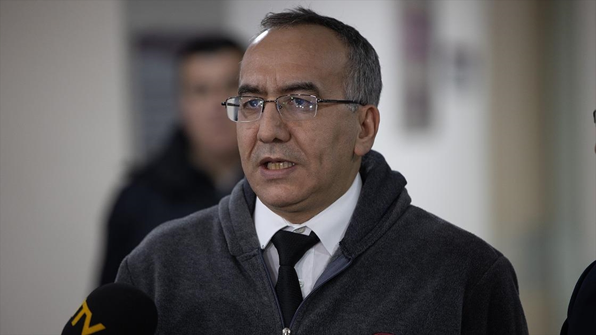 Enkazdan 248'inci Saatte Kurtarılan Aleyna Ölmez'in Genel Sağlık Durumu İyi