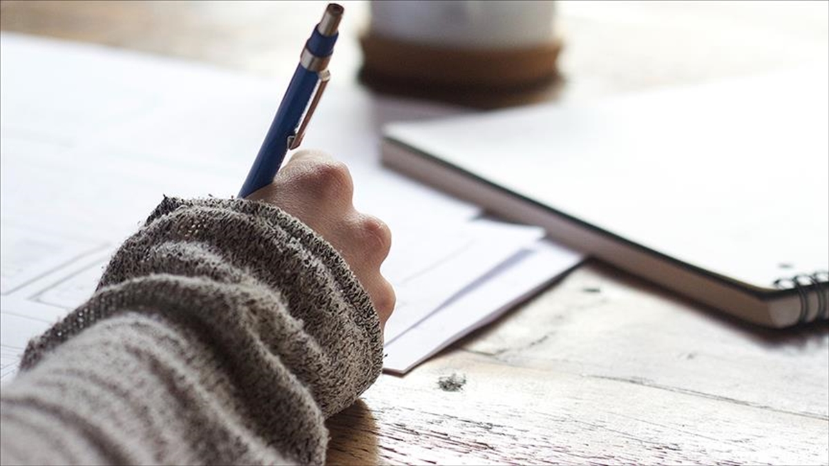 MEB'den Deprem Bölgesindeki Öğrenciler İçin "Parasız Yatılılık" Kararı