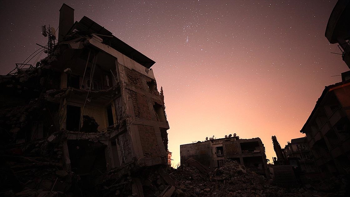 Bahreyn'de Depremzedeler İçin Düzenlenen Kampanyada 3,7 Milyon Dolar Bağış Toplandı