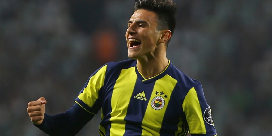 Eljif Elmas İstanbul'da