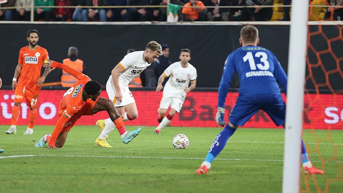 Geliri Depremzedelere Bağışlanacak Alanyaspor-Galatasaray Maçının Biletleri Satışa Çıktı