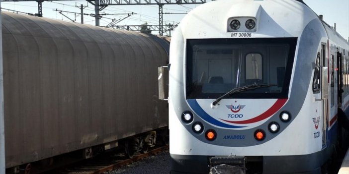 Adana Mersin Tren Seferleri Yeniden Başladı
