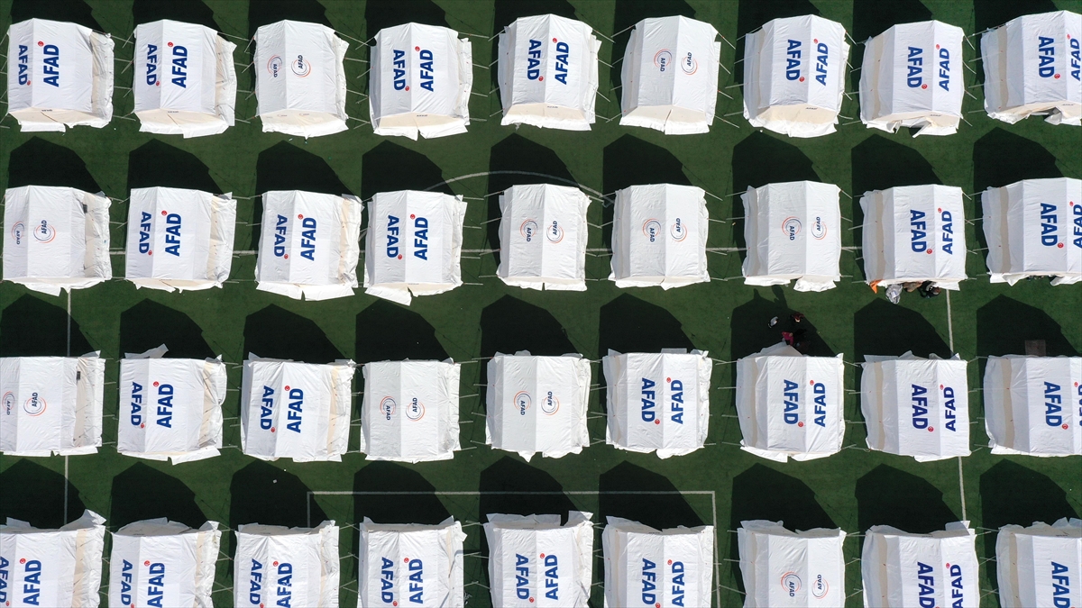 Akedaş: Kahramanmaraş Ve Adıyaman'da 16 Bölgede Kurulan Çadırların Tamamına Enerji Verildi