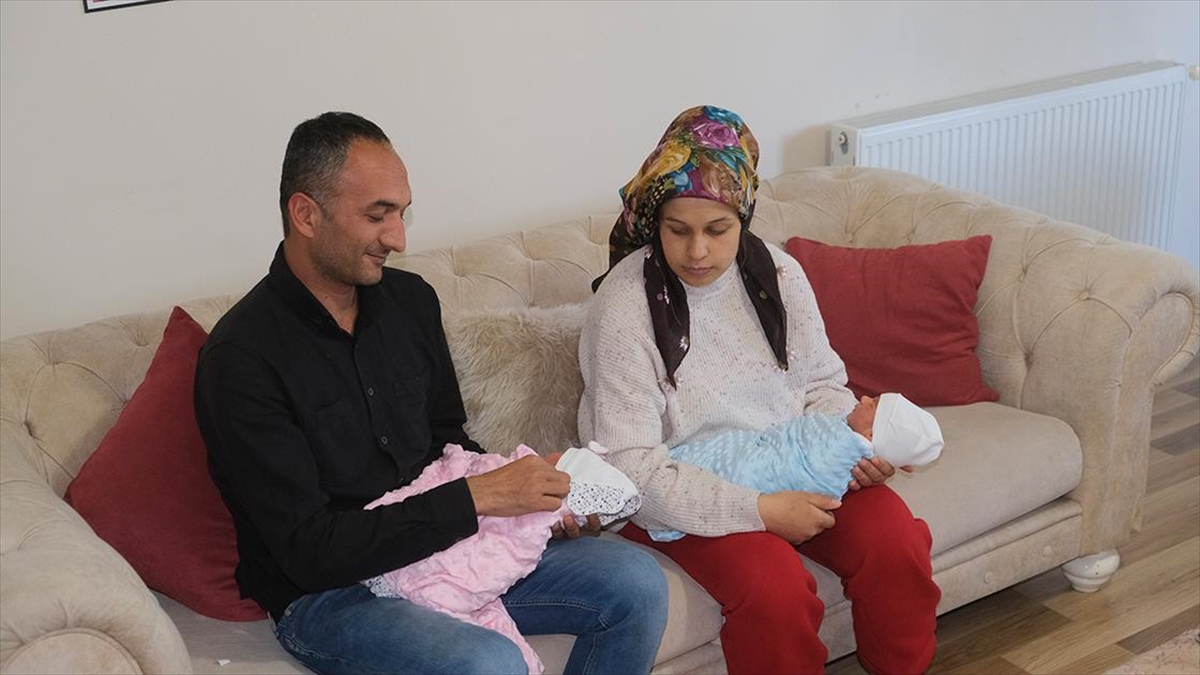Gaziantepli Depremzede İkiz Bebeklerini Ordu'da Dünyaya Getirdi