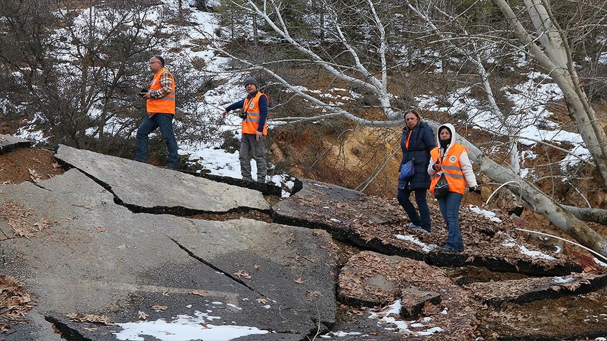 Kahramanmaraş Depremlerinin Yaşandığı Fay Hattında "6,5 Metrelik Atım" Belirlendi