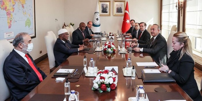 Çavuşoğlu, İit Genel Sekreteri Ve Nijerya Cumhurbaşkanlığı Özel Temsilcisi İle Görüştü