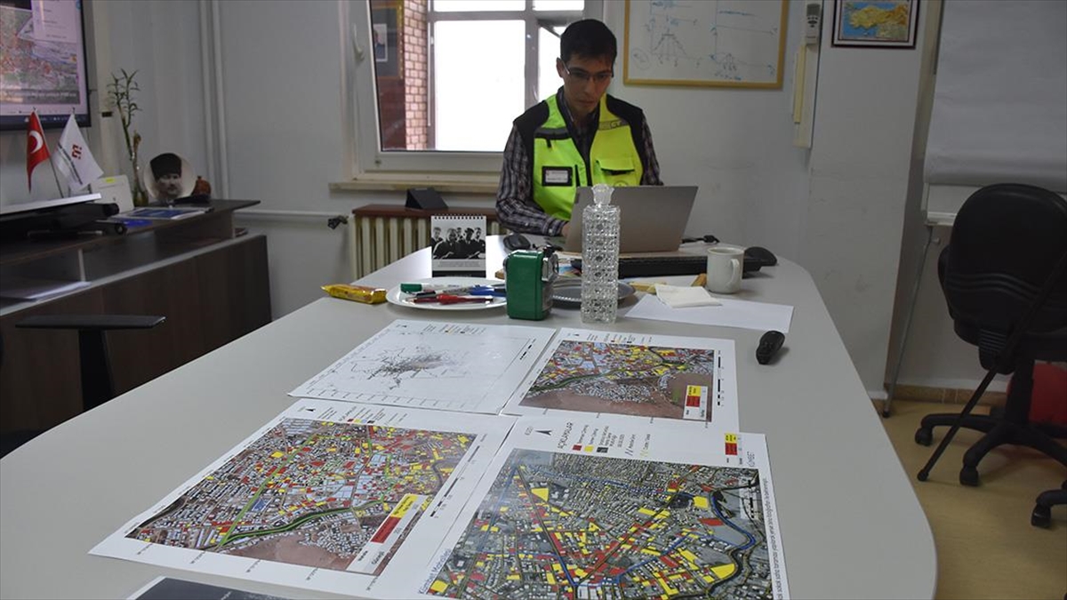 Elbistan'da Yaptıkları Haritalama Depremin Yıkımıyla Mücadelede Rehber Oldu