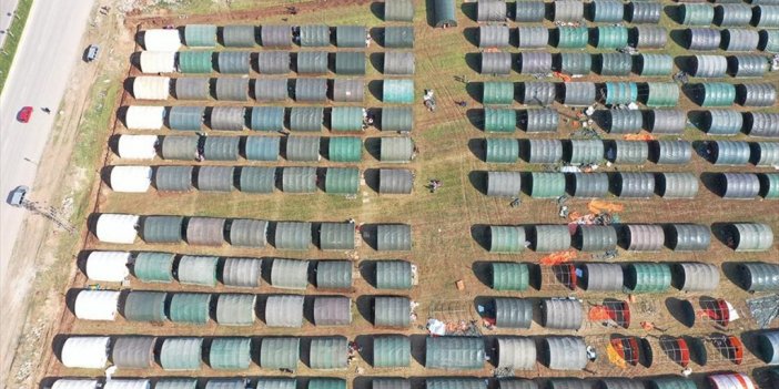 Komandolar Adıyaman'da 35 Bin Metrekare Alana Çadır Kent Kuruyor