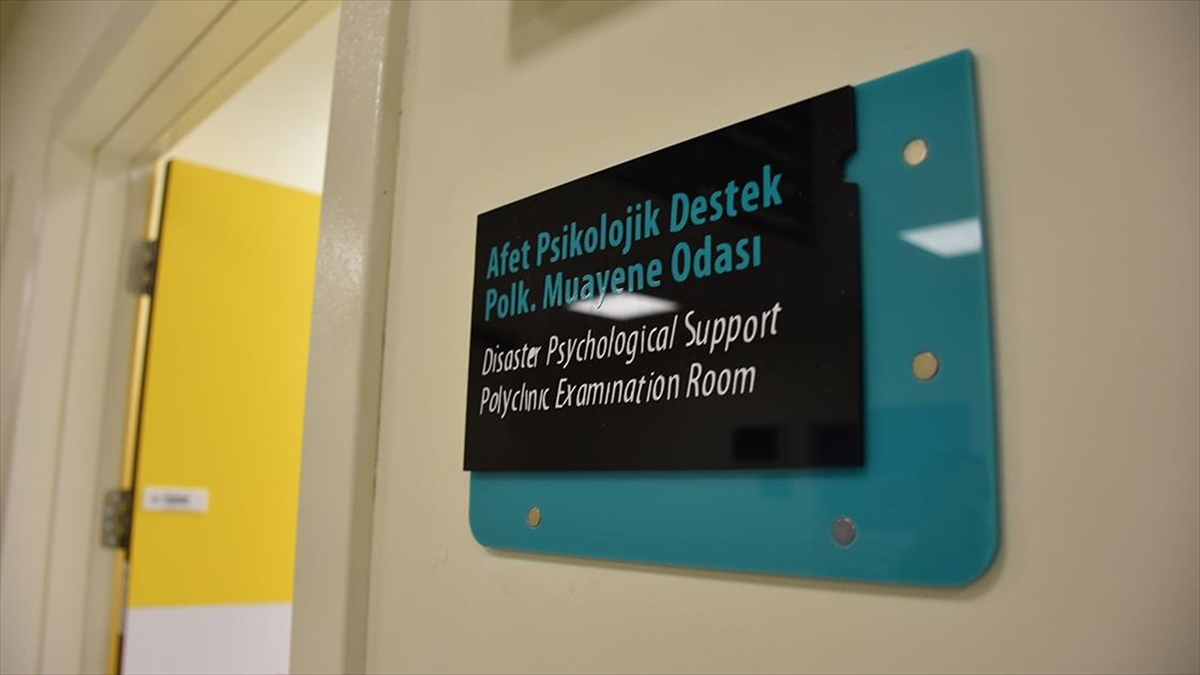 Eskişehir'e Yerleştirilen Depremzedelere Uzmanlardan Psikolojik Destek