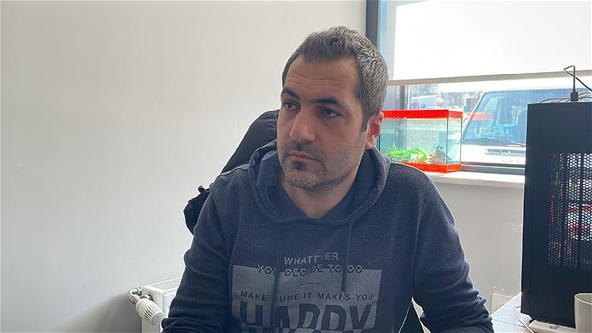 Malatya'da 5 Binanın Yıkılmasını Görüntüleyen Dron Pilotu Yaşadıklarını Anlattı