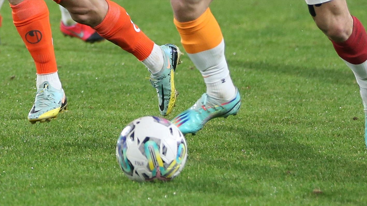 Galatasaray Yarın Depremzedeler İçin Alanyaspor'la Karşılaşacak