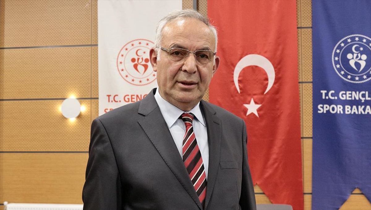 Konya'da Depremzedelerin Yaraları Sarılıyor