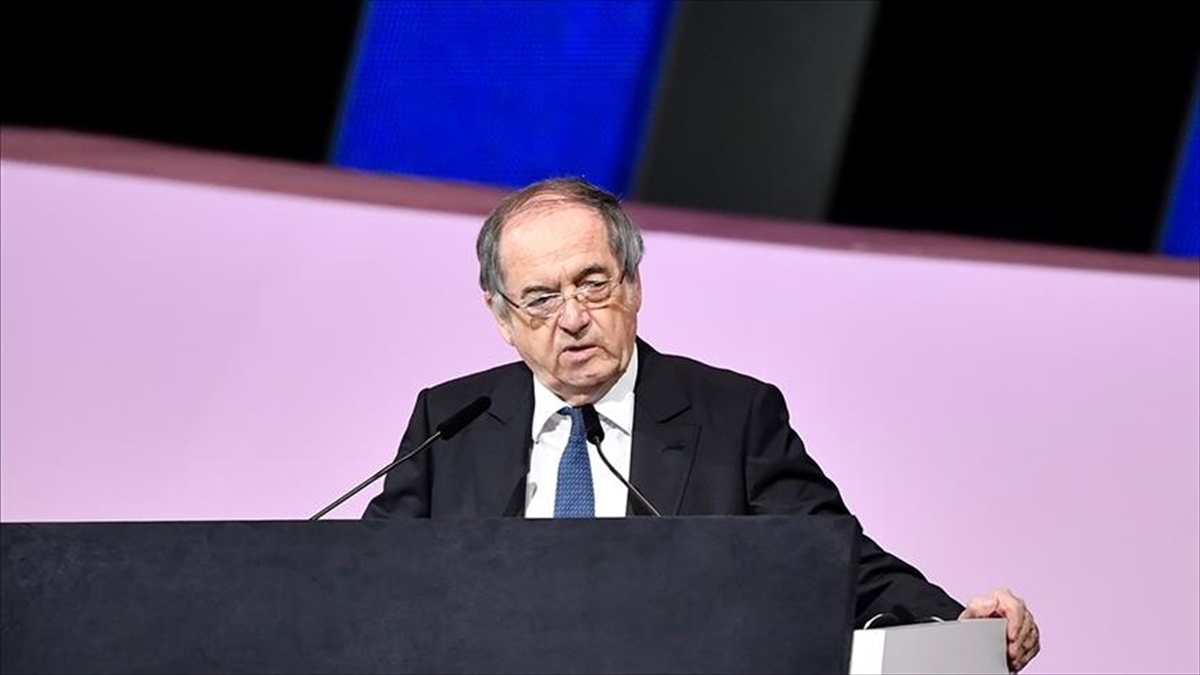 Fransa Futbol Federasyonu Başkanı Le Graet İstifa Etti