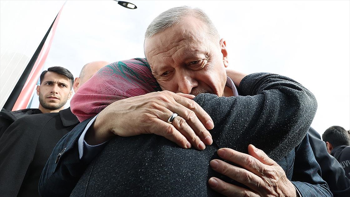 Erdoğan, Elbistan'da İncelemelerde Bulundu