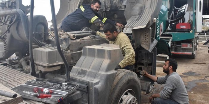 Enkaz Kaldırma Çalışmalarının Görünmeyen Kahramanları