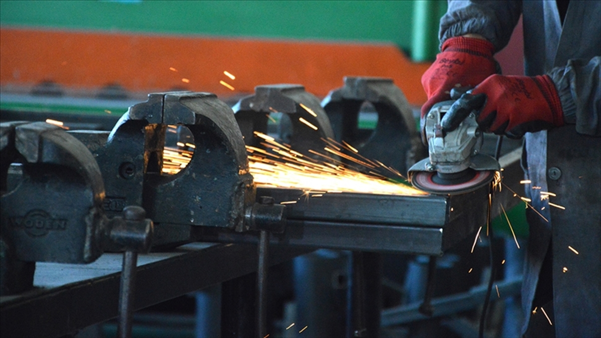 Özel Mesleki Ve Teknik Anadolu Lisesi Öğrencilerine Verilen Destek Tutarları Artırıldı