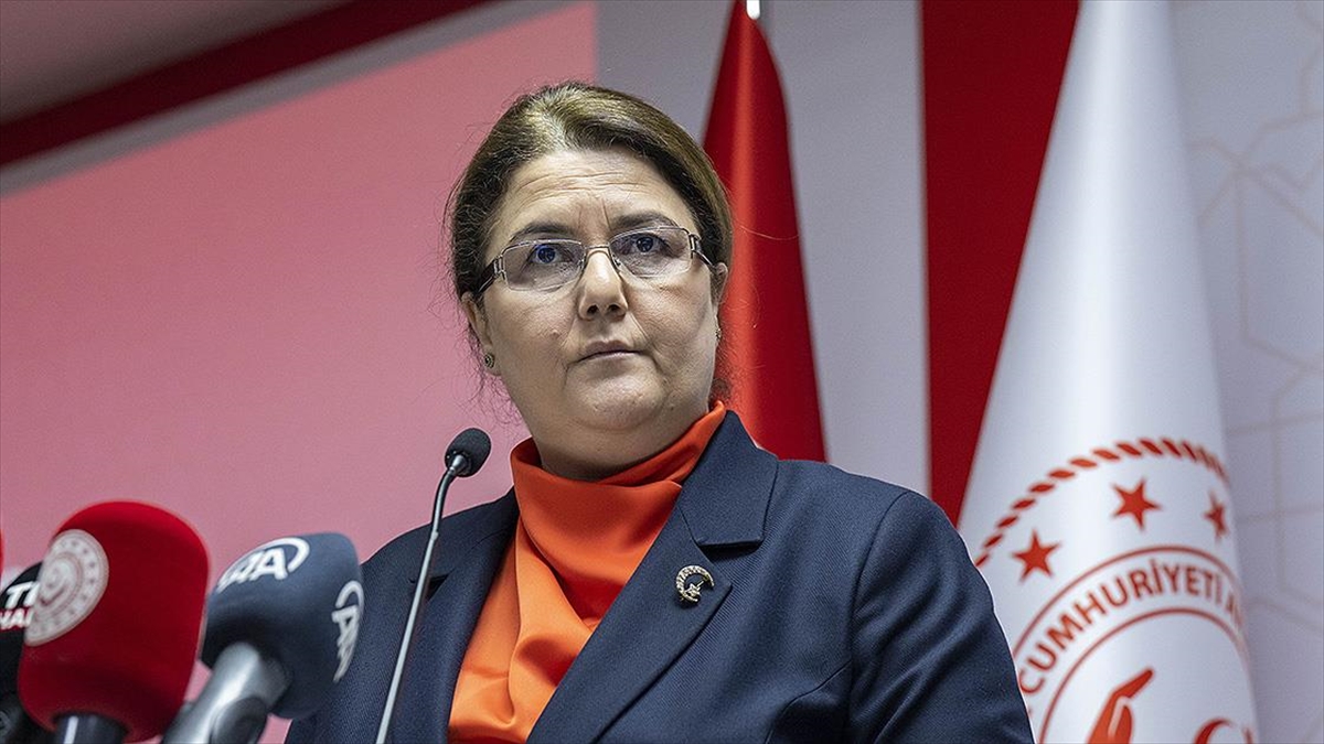 Aile Ve Sosyal Hizmetler Bakanı Yanık "deprem Bölgesinde Kayıp Çocuklar" İddialarını Yanıtladı