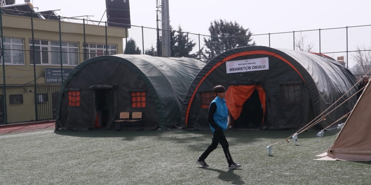 "Uyum Eğitimi" Başladı! 11 ili etkileyen depremler en çok onları etkiledi