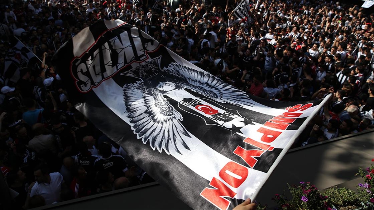 Beşiktaş Kulübü 120. Yaşını Kutluyor