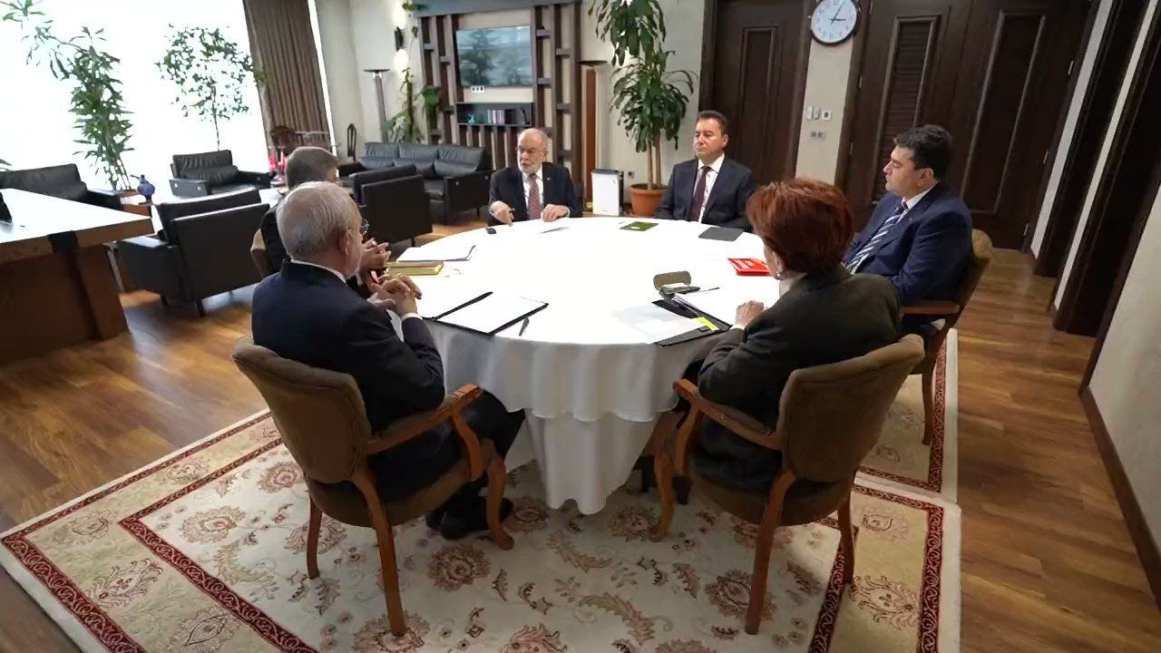 Uzmanlardan seçim senaryoları: Bundan sonra ne olacak?