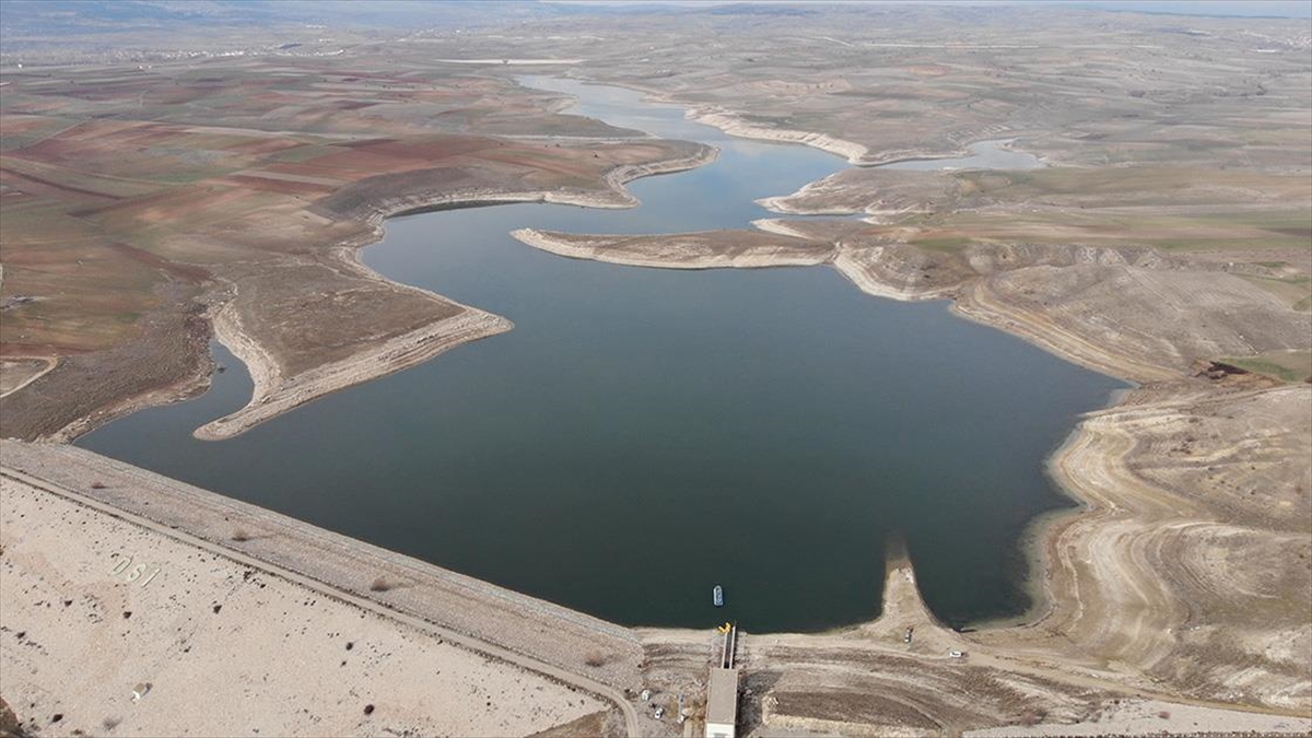Afyonkarahisar'daki Barajlarda Su Seviyesi Kuraklığın Etkisiyle Büyük Oranda Düştü